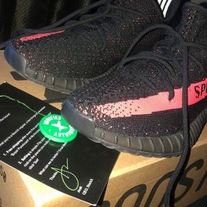 Yeezy 350 V2 red core